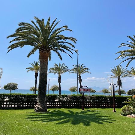Precioso Apartamento Con Piscina Urbanizacion Playazul Cambrils Bagian luar foto